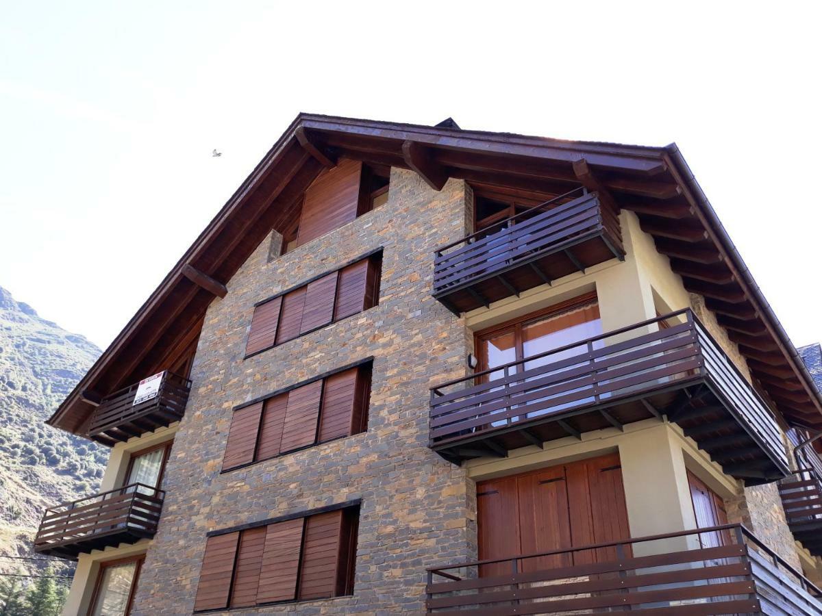 Duplex Familiar En Esterri d'Àneu Kültér fotó